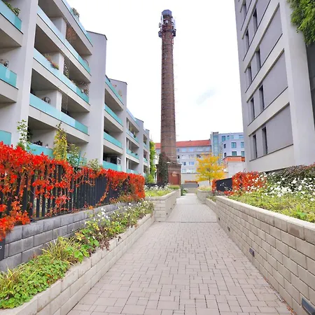 Modern • Garden • Near The Center Daire *