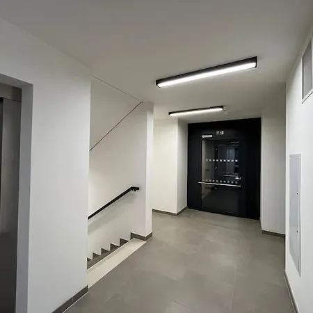 Apartment Modern • Garden • Near The Center *