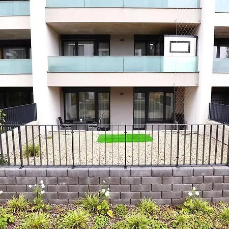 Modern • Garden • Near The Center * Prague