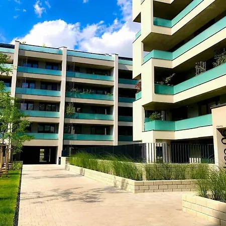 Modern • Garden • Near The Center Prague
